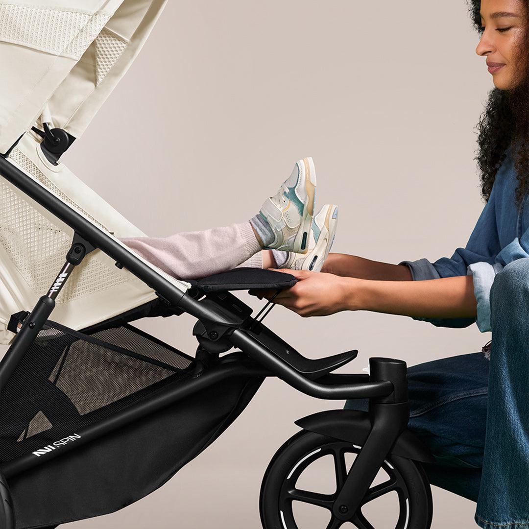 CYBEX Avi Spin Stroller - Moon Black-Strollers-Moon Black- | Natural Baby Shower