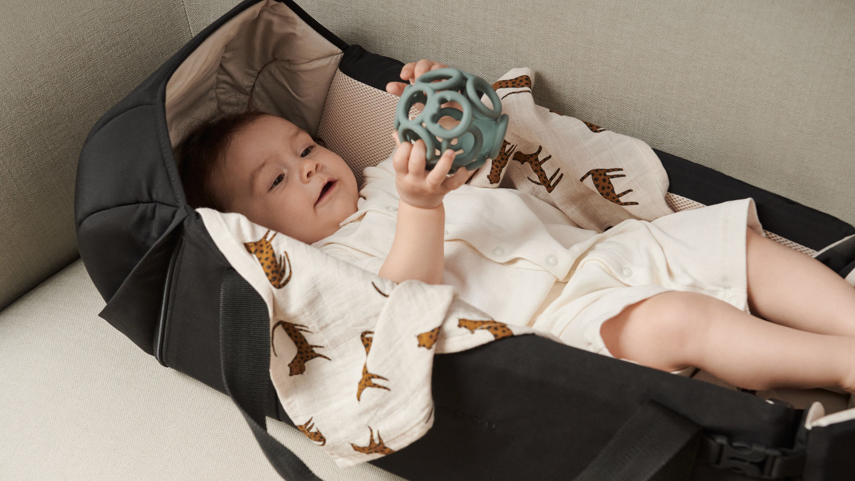 Lounge Pods Baby Nests Aid Comfortable Safe Lounging Natural Baby Shower