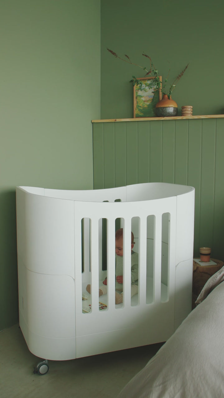 Gaia Baby Serena Mini Cot Bed - White