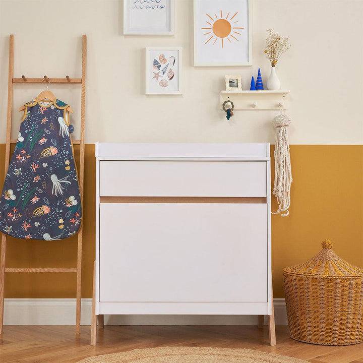 Tutti Bambini Fuori Chest Changer - White/Light Oak-Chests-White/Light Oak- | Natural Baby Shower